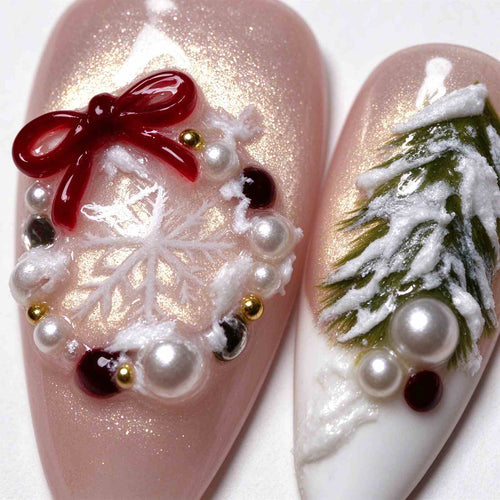 Cedar in the Snow: Blush Gold Shimmer Christmas Press-On Nails